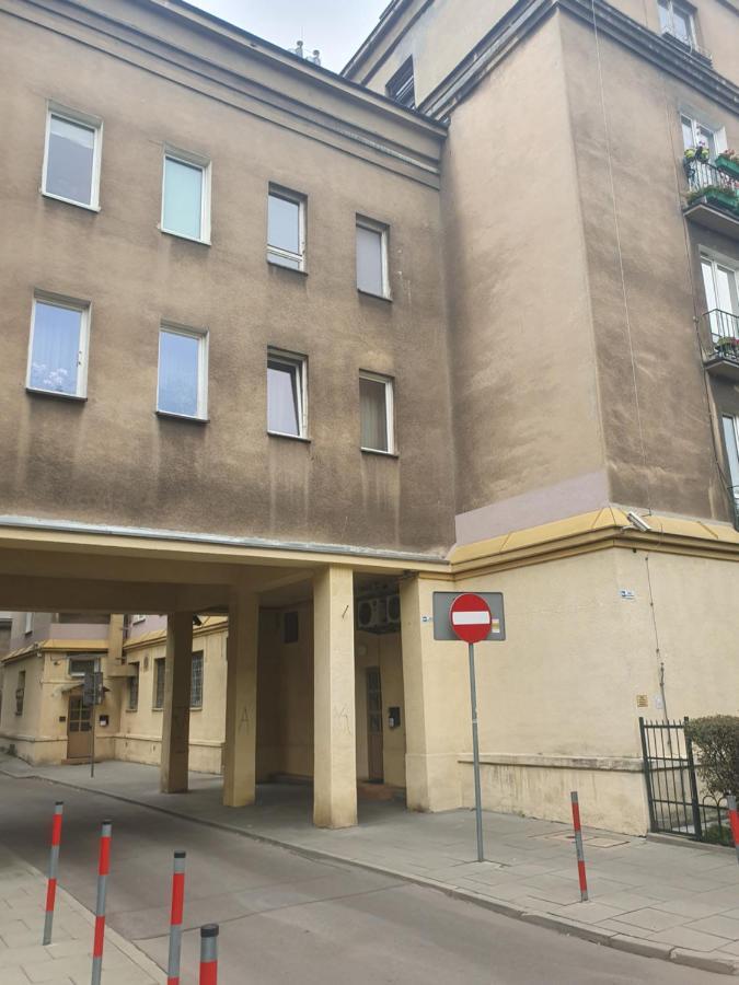 3-BEDROOM FLAT IN CITY CENTER p4you pl Cracovie Extérieur photo