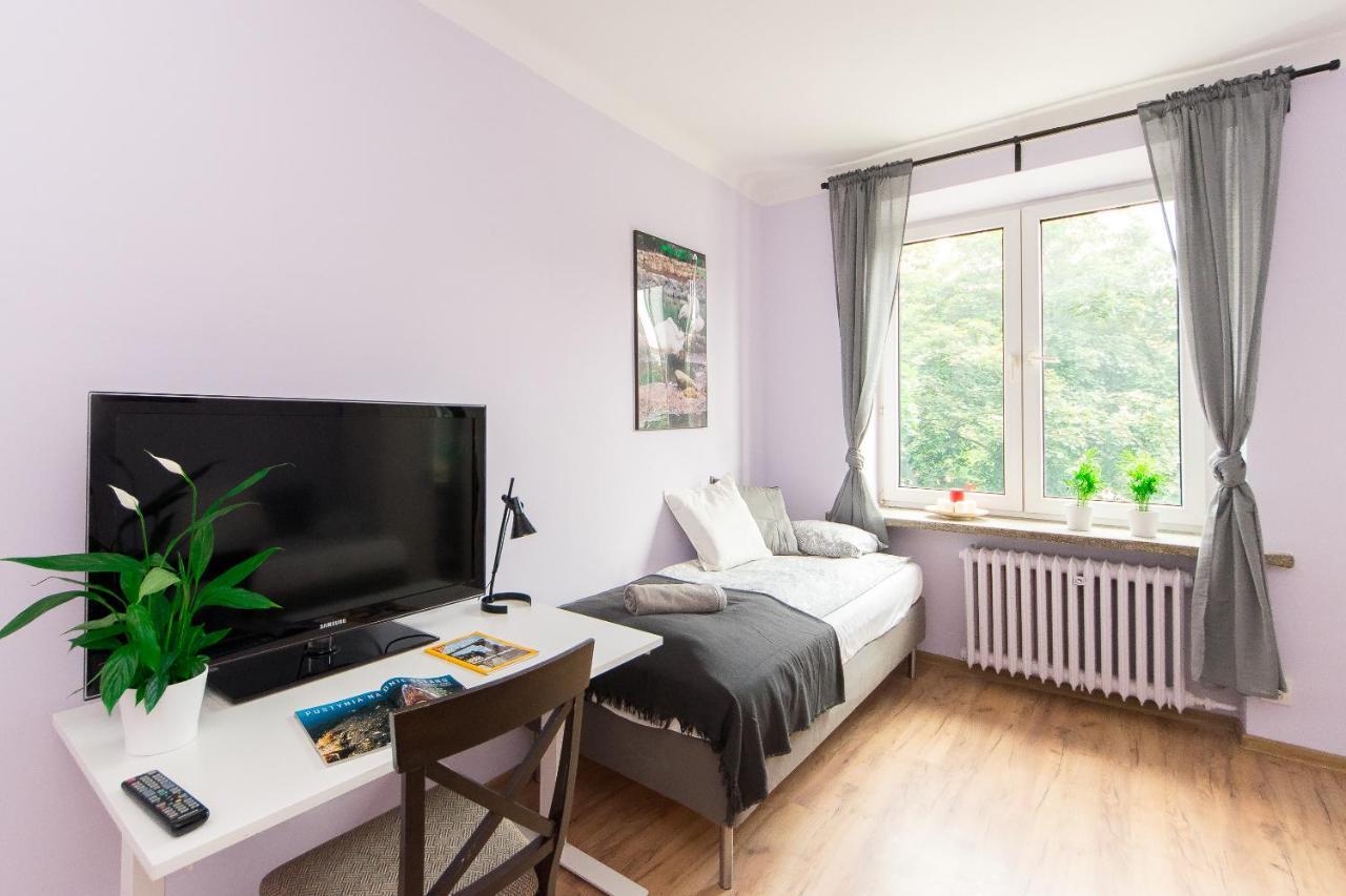 3-BEDROOM FLAT IN CITY CENTER p4you pl Cracovie Extérieur photo