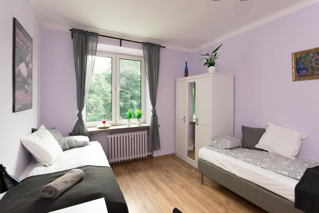 3-BEDROOM FLAT IN CITY CENTER p4you pl Cracovie Extérieur photo