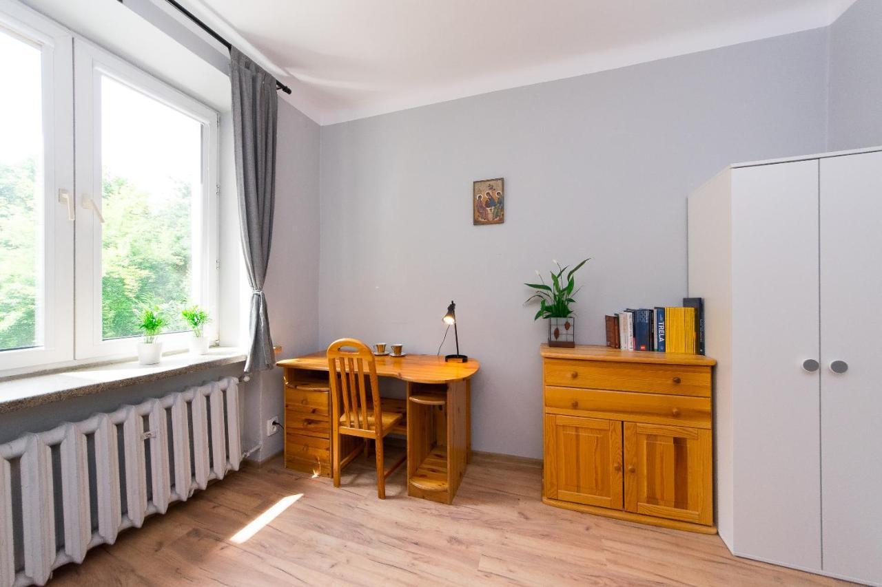 3-BEDROOM FLAT IN CITY CENTER p4you pl Cracovie Extérieur photo