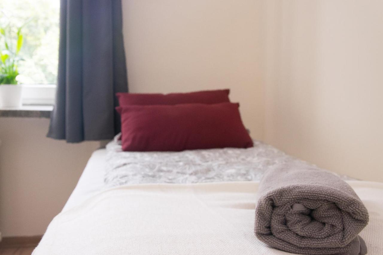 3-BEDROOM FLAT IN CITY CENTER p4you pl Cracovie Extérieur photo